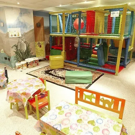 酒店 Plaza & Wellness 卡尼略